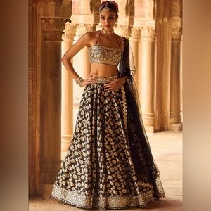 Brand New, Unworn! Lashkaraa Black Embroidered Brocade Lehenga